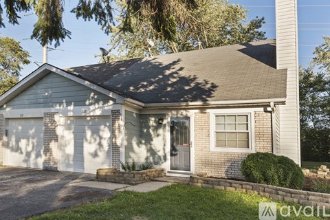 712 Clearwood Ct 2 Beds Apartment for Rent