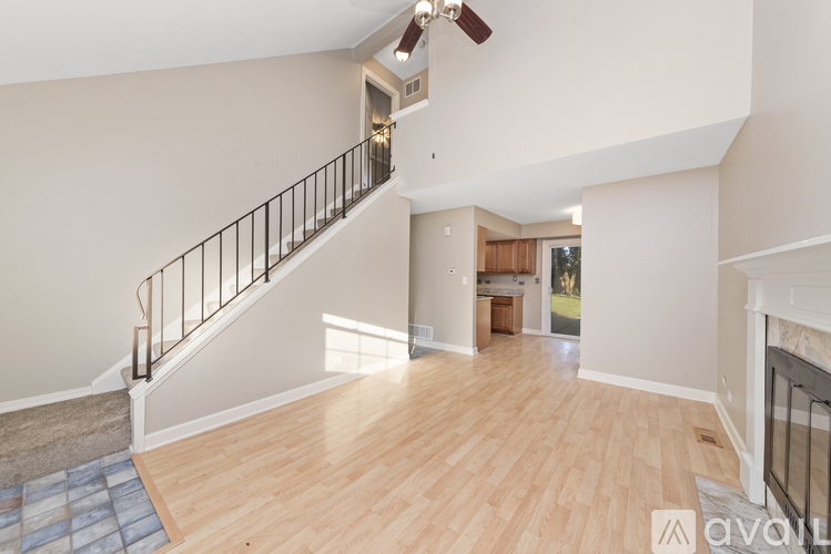 712 Clearwood Ct 2 Beds Townhouse for Rent - Photo gallery 5