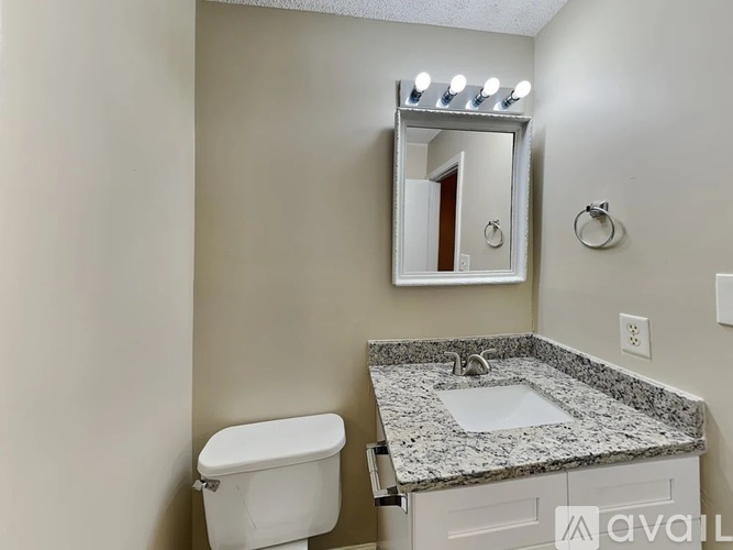 5708 Heatherwood St 3 Beds Single Family Home for Rent - Photo gallery 2