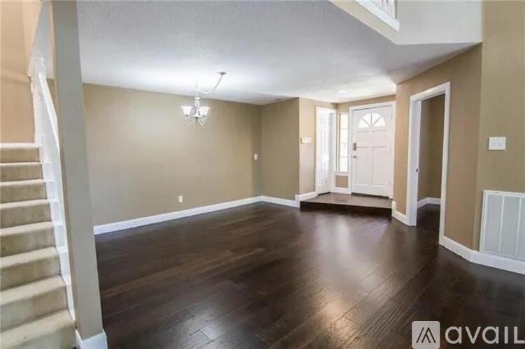 9401 Blue Jay Way 4 Beds Single Family Home for Rent - Photo gallery 3