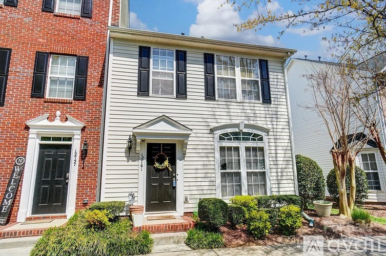 12761 Bullock Greenway Blvd 2 Beds Townhouse for Rent - Photo gallery 1
