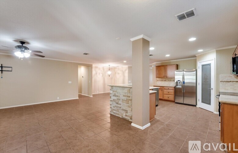 5248 Columbia Dr 3 Beds Single Family Home for Rent - Photo gallery 5