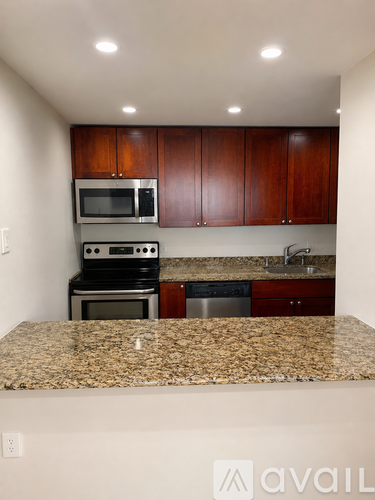 30 E Huron St 2 Beds Apartment for Rent - Photo gallery 3