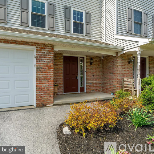 25 Tupelo Street 3 Beds Single Family Home for Rent - Photo gallery 2