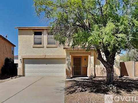 12807 N Main St 3 Beds Apartment for Rent