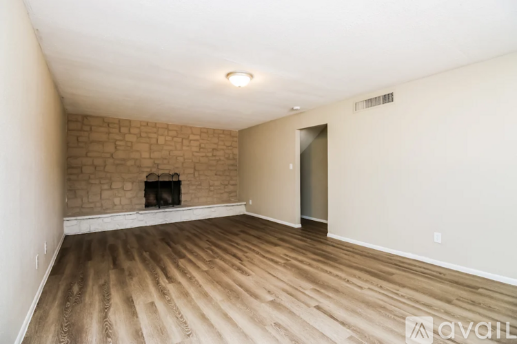 4334 E Nancy Ln 3 Beds Single Family Home for Rent - Photo gallery 4