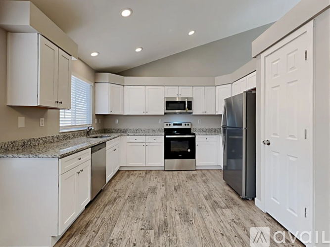 1232 Whistler Hollow Dr 3 Beds Single Family Home for Rent - Photo gallery 3