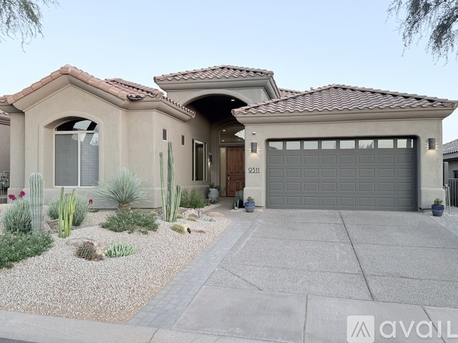 9311 East Whitewing Drive 3 Beds Single Family Home for Rent - Photo gallery 2