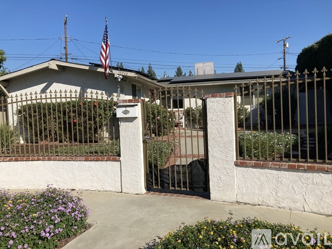 15733 Forge Place 1 Apartment for Rent - Photo gallery 1