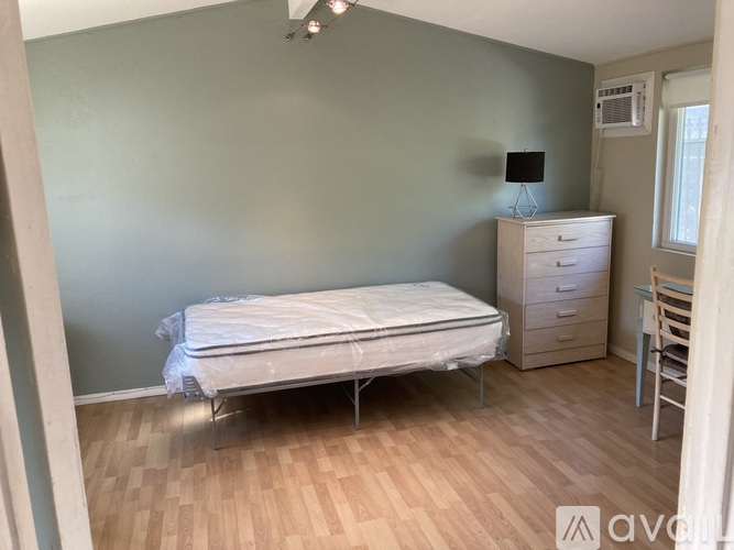 15733 Forge Place 1 Apartment for Rent - Photo gallery 3