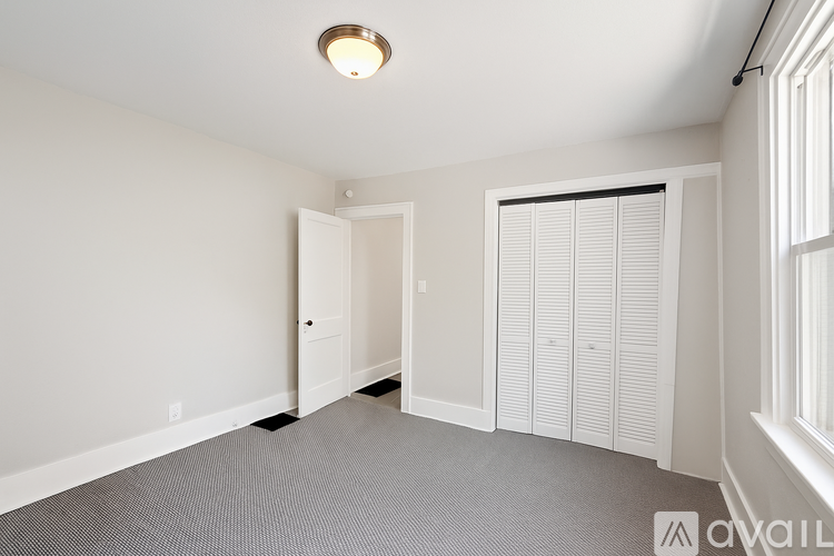 1112 Park Avenue 3 Beds Apartment for Rent - Photo gallery 2