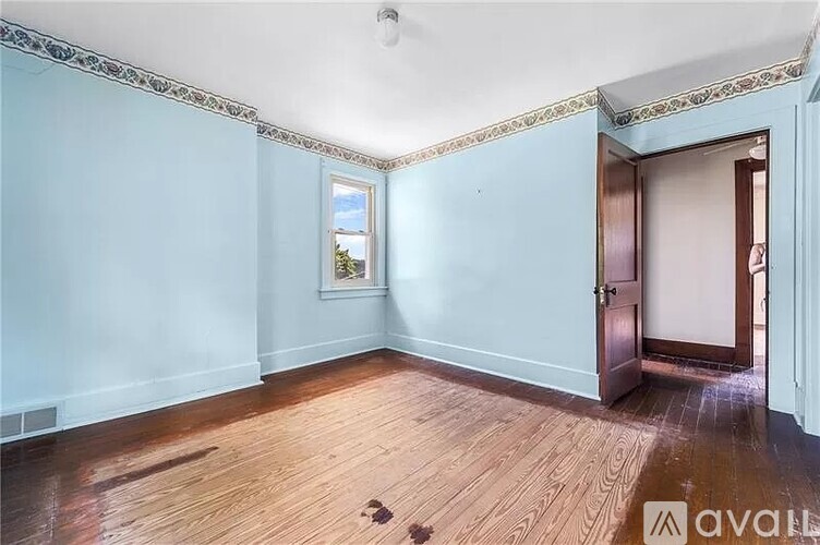 100 Branch St 3 Beds Single Family Home for Rent - Photo gallery 3