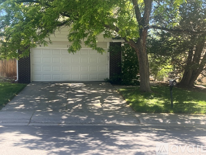 5726 South Lansing Court 3 Beds Single Family Home for Rent - Photo gallery 2
