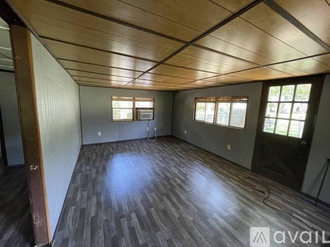 281 Elk St Studio Single Family Home for Rent - Photo gallery 5