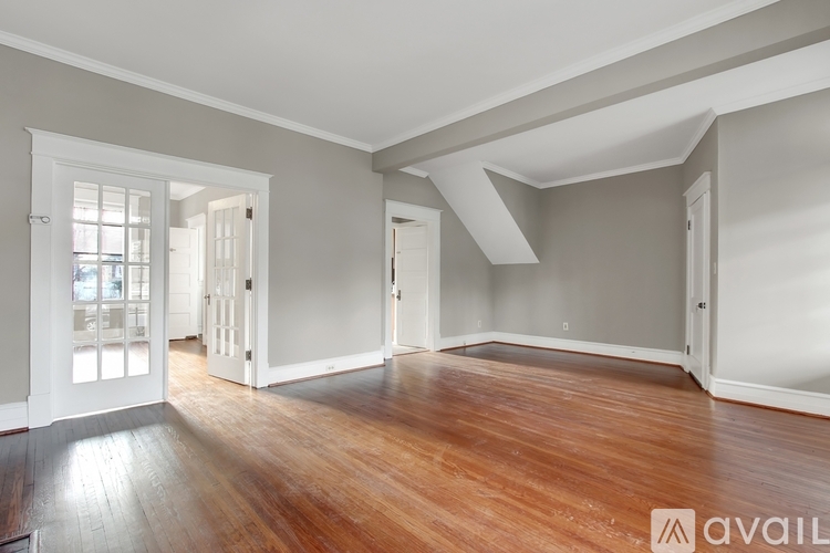 804 Oak Hill Ave 2 Beds Apartment for Rent - Photo gallery 3