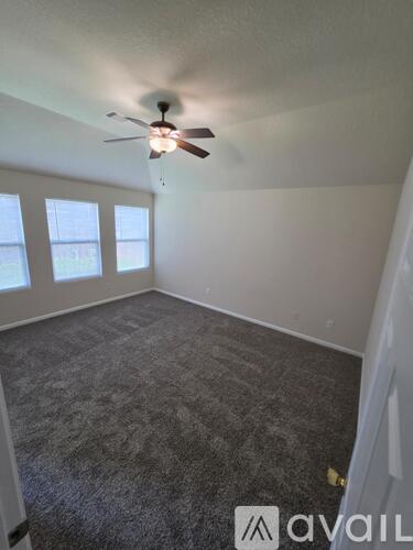 2438 Elm Crossing Trail 3 Beds Single Family Home for Rent - Photo gallery 2