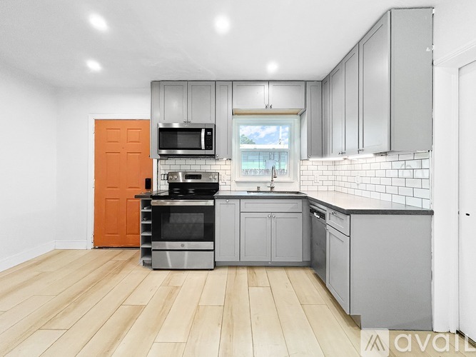 5021 9th Ave S 3 Beds Single Family Home for Rent - Photo gallery 5