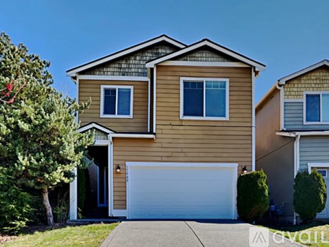 17908 72Nd Ave E 3 Beds Apartment for Rent