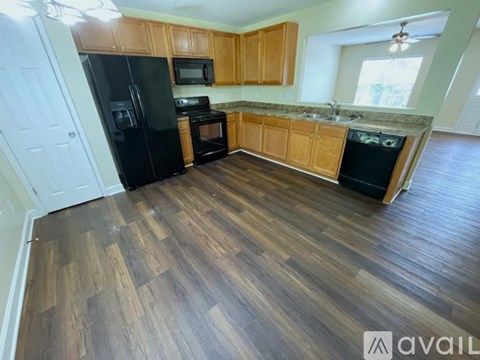 972 Ramsgate Dr SW 3 Beds Apartment for Rent