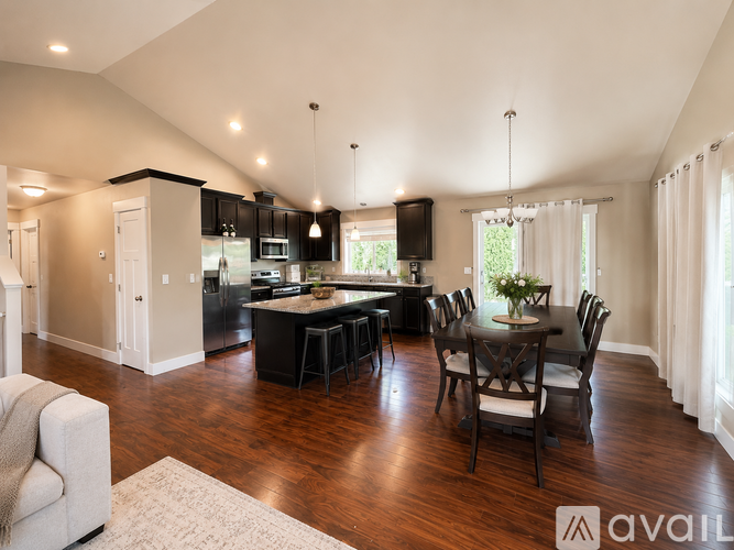 5445 Blue Sky Way 5 Beds Single Family Home for Rent - Photo gallery 3