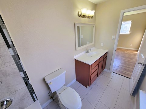 2502 Windmill Dr 3 Beds Apartment for Rent