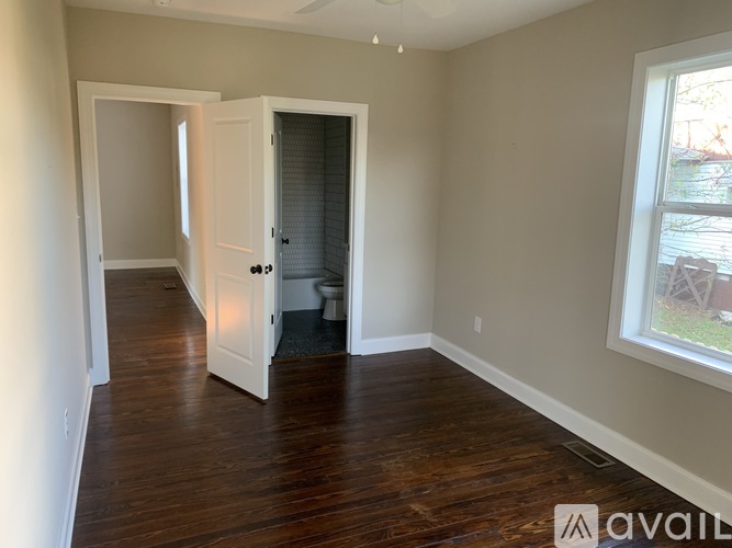 811 North 33rd Street 3 Beds Apartment for Rent - Photo gallery 2