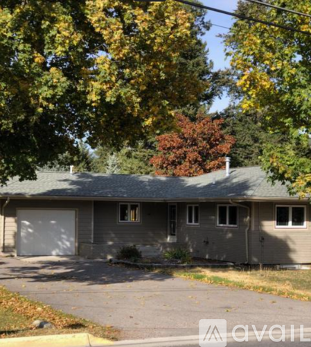 600 Lolo Street 5 Beds Single Family Home for Rent - Photo gallery 3
