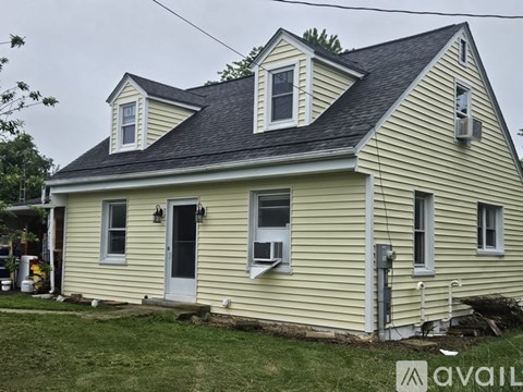 193 Woods Drive 3 Beds Apartment for Rent