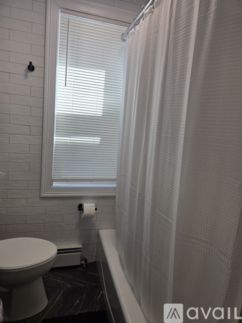 81 Edwards St 3 Beds Apartment for Rent