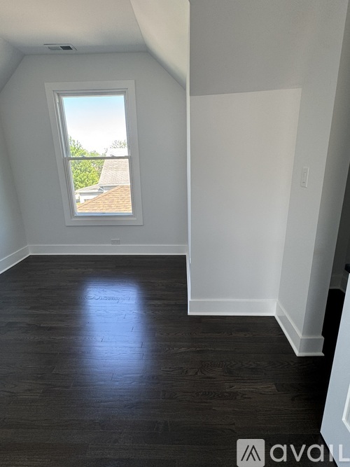 5641 West Windsor Avenue 3 Beds Apartment for Rent - Photo gallery 4