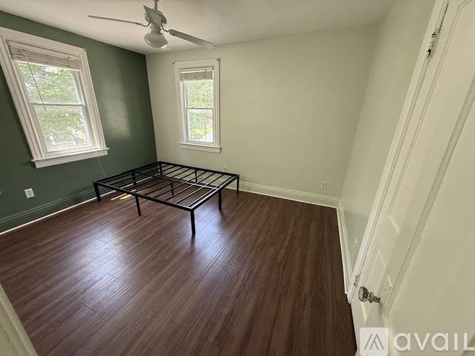 Gold St 2 Beds Apartment for Rent - Photo gallery 1