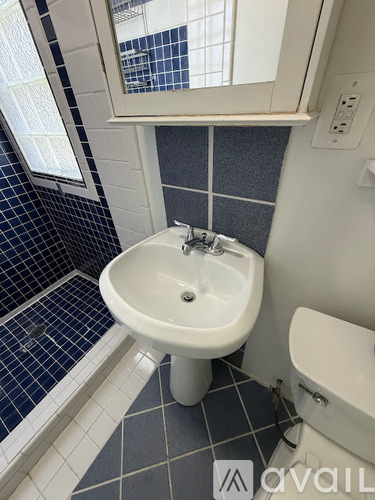 Gold St 2 Beds Apartment for Rent - Photo gallery 5
