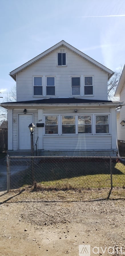 257 Benfield Ave 3 Beds Single Family Home for Rent - Photo gallery 1