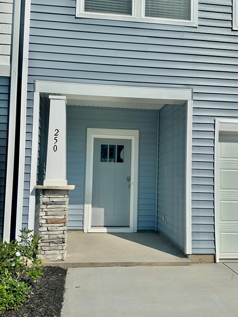 250 Silo Ridge Drive 3 Beds Apartment for Rent