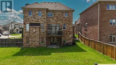 32 SKELTON STREET 2 Beds Apartment for Rent