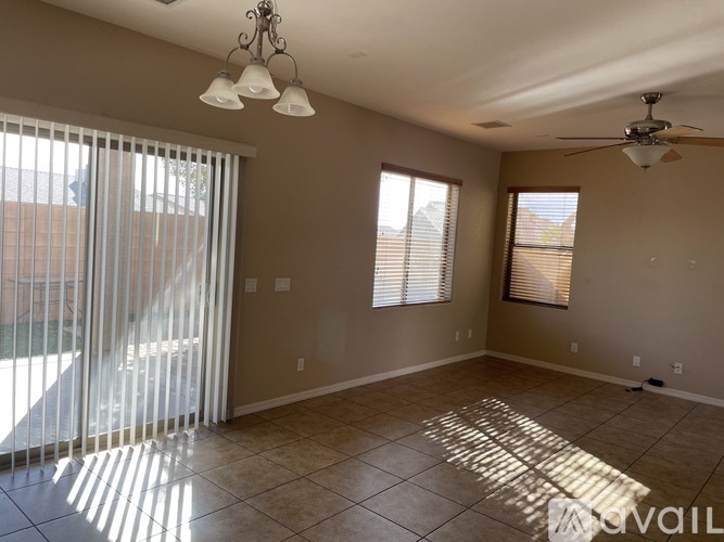 1810 East Chestnut Boulevard 3 Beds Single Family Home for Rent - Photo gallery 2
