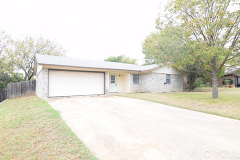 1415 Janet Ln 3 Beds Apartment for Rent