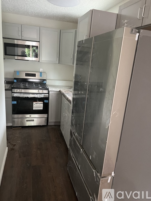 117 119 N Main St 2 Beds Apartment for Rent - Photo gallery 2