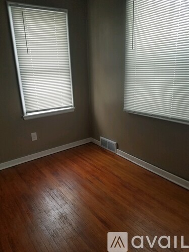 1945 Mckinney Ave 2 Beds Single Family Home for Rent - Photo gallery 4