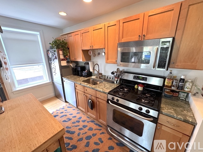105 Gore St 1 Apartment for Rent - Photo gallery 5