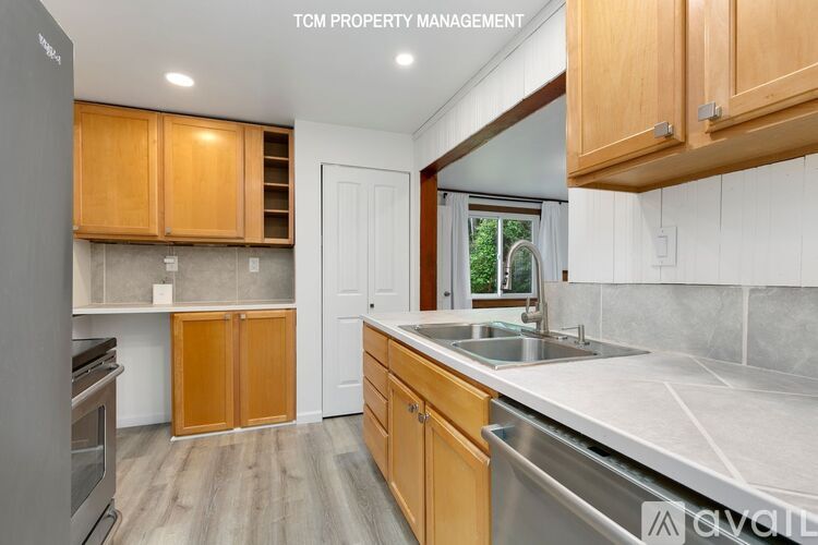 7200 28th Ave NE 3 Beds Single Family Home for Rent - Photo gallery 4