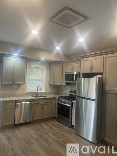 2181 Shurtleff Avenue 1 Townhouse for Rent - Photo gallery 2