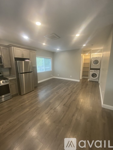 2181 Shurtleff Avenue 1 Townhouse for Rent - Photo gallery 5