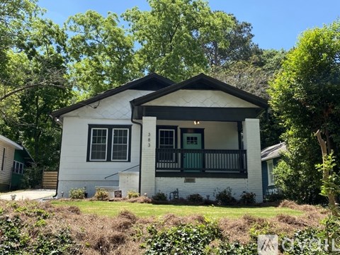 383 Patterson Ave SE 2 Beds Apartment for Rent