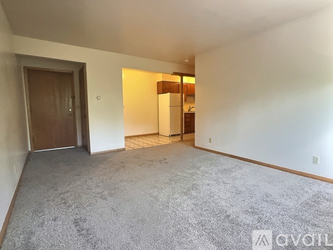 120 West Slifer Street 2 Beds Apartment for Rent - Photo gallery 5