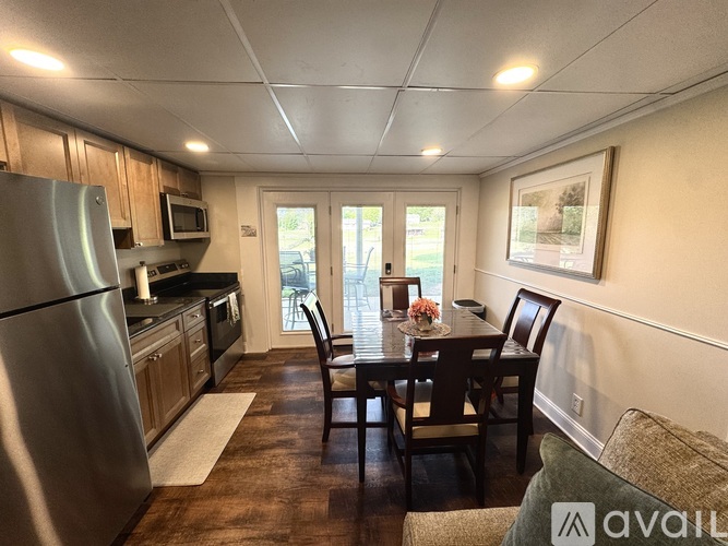 246 Shady Ln Studio Single Family Home for Rent - Photo gallery 1