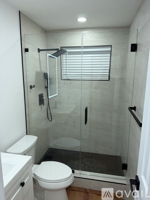 850 SW 12th Ct 2 Beds Apartment for Rent - Photo gallery 3