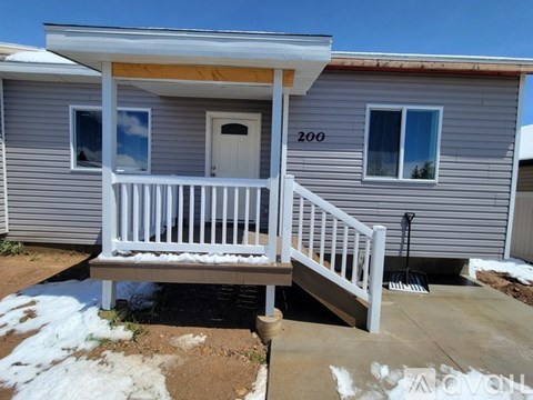 200 Gannett Dr 3 Beds Apartment for Rent