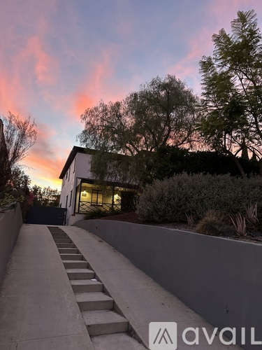 2823 Griffith Park Boulevard 4 Beds Single Family Home for Rent - Photo gallery 1