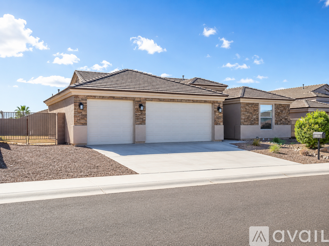 2303 Indigo Street 3 Beds Single Family Home for Rent - Photo gallery 2